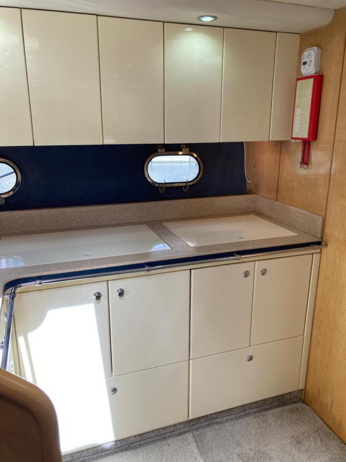Entire Boat At St Katherine Docks 2 Available Select Using Room Options London Kültér fotó